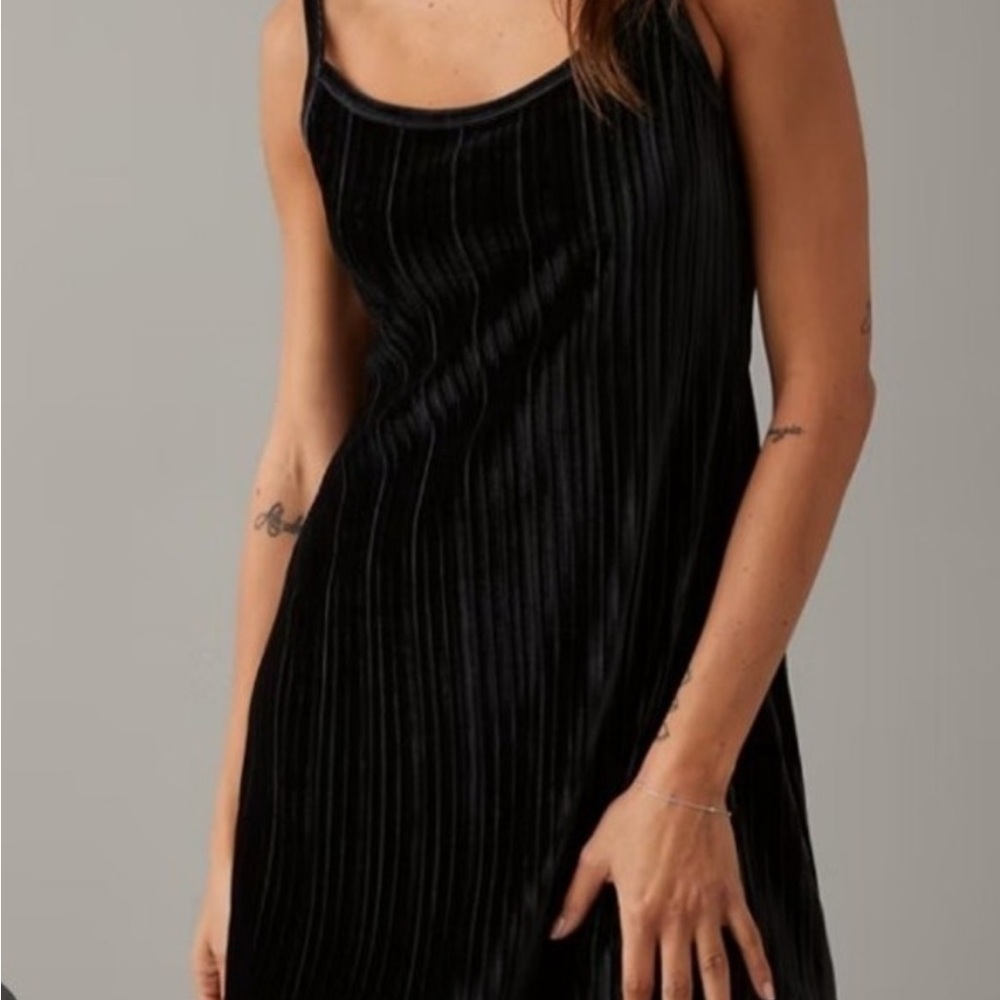 American Eagle Elegant Black Velvet Dress xs